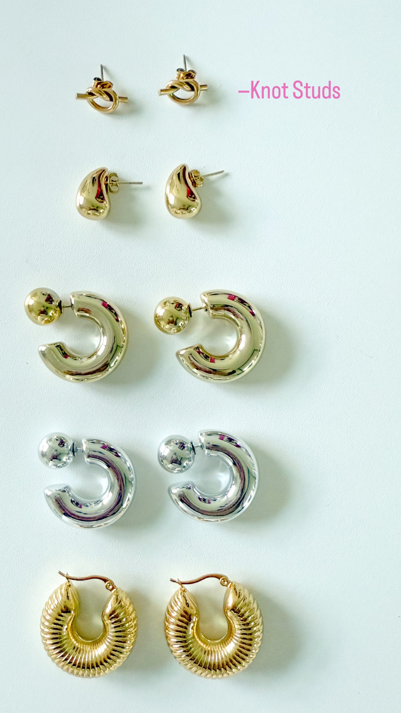 Knots Studs