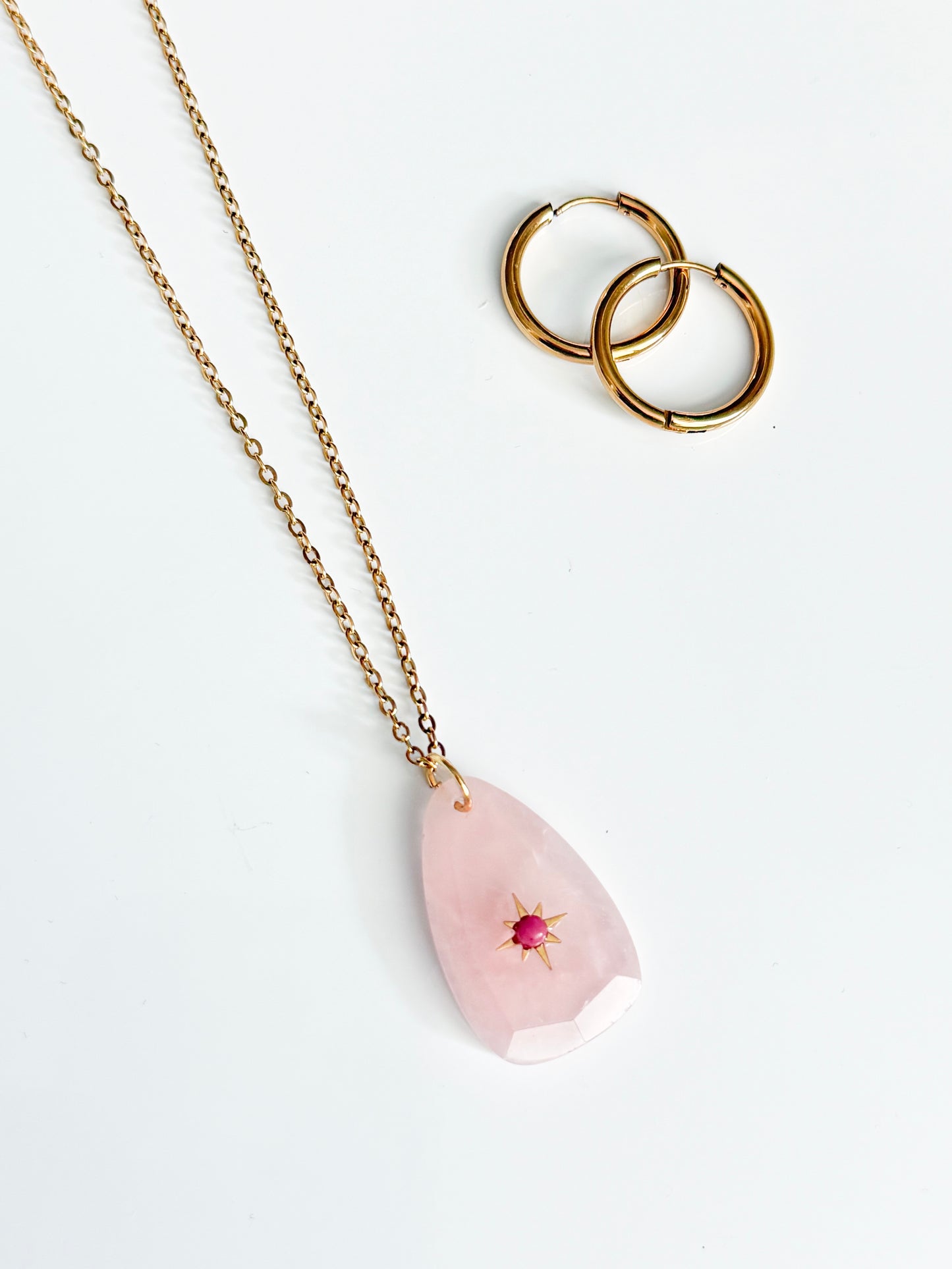 Mia Necklace