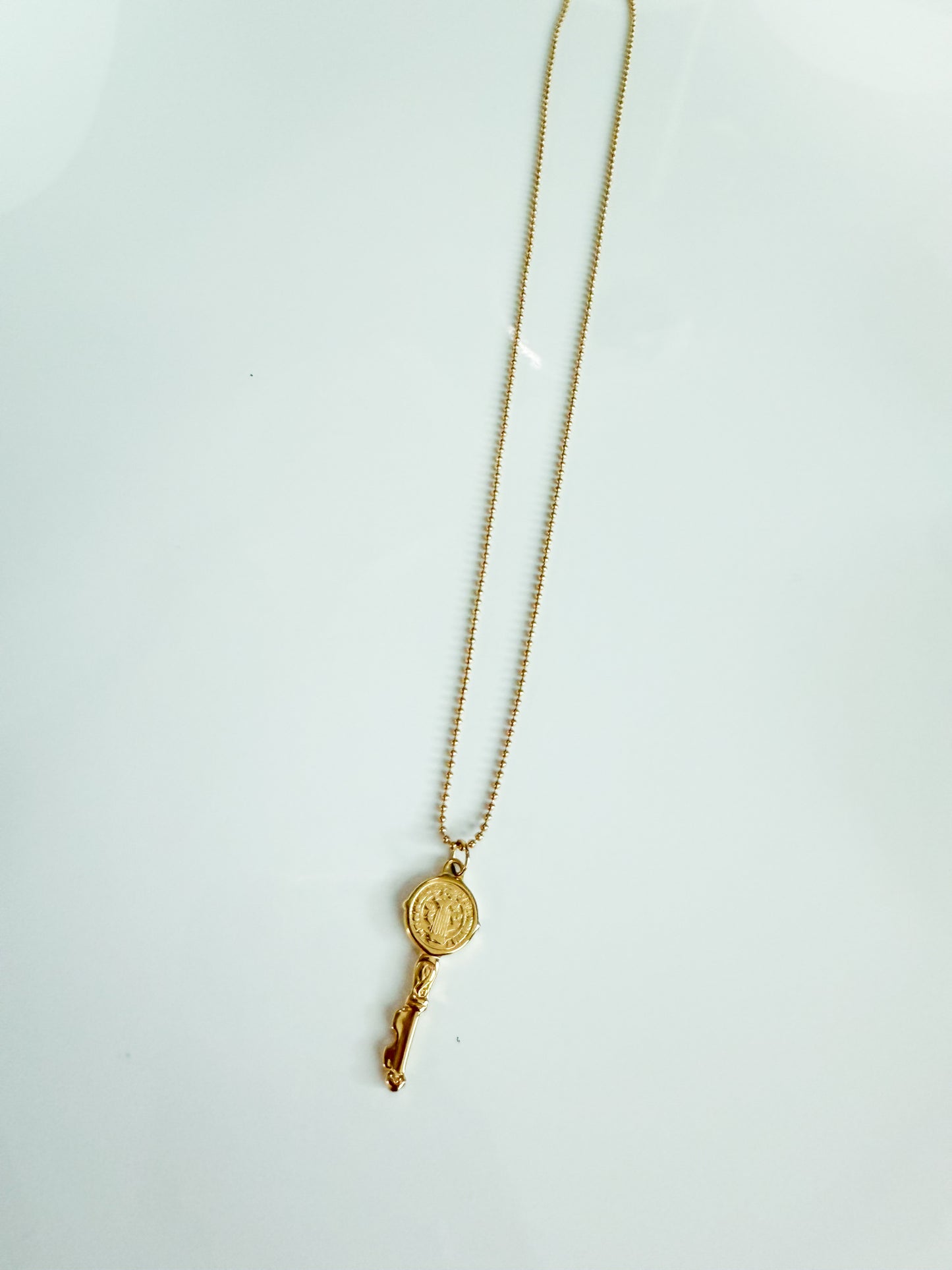 María Necklace