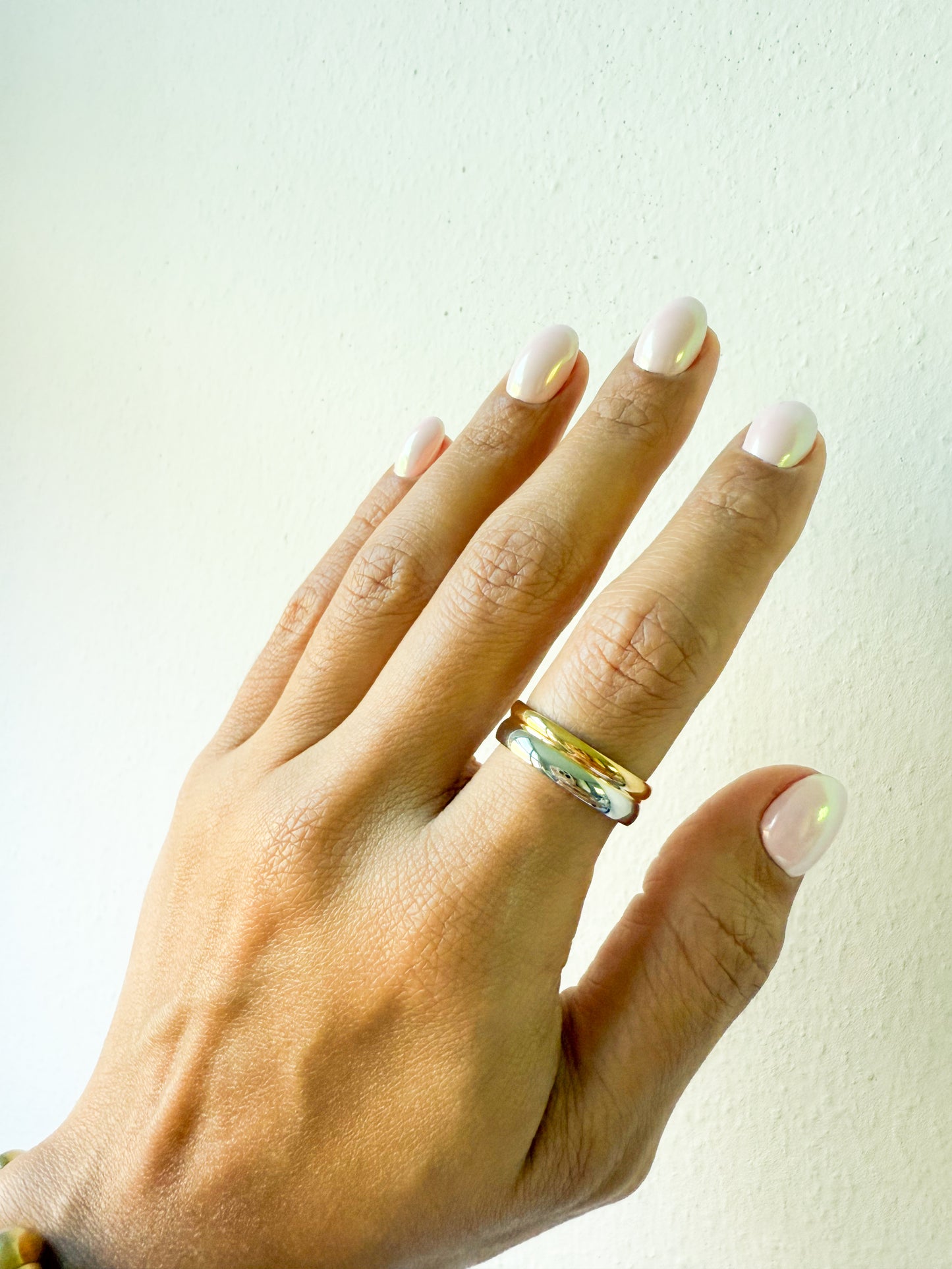 Livi Ring