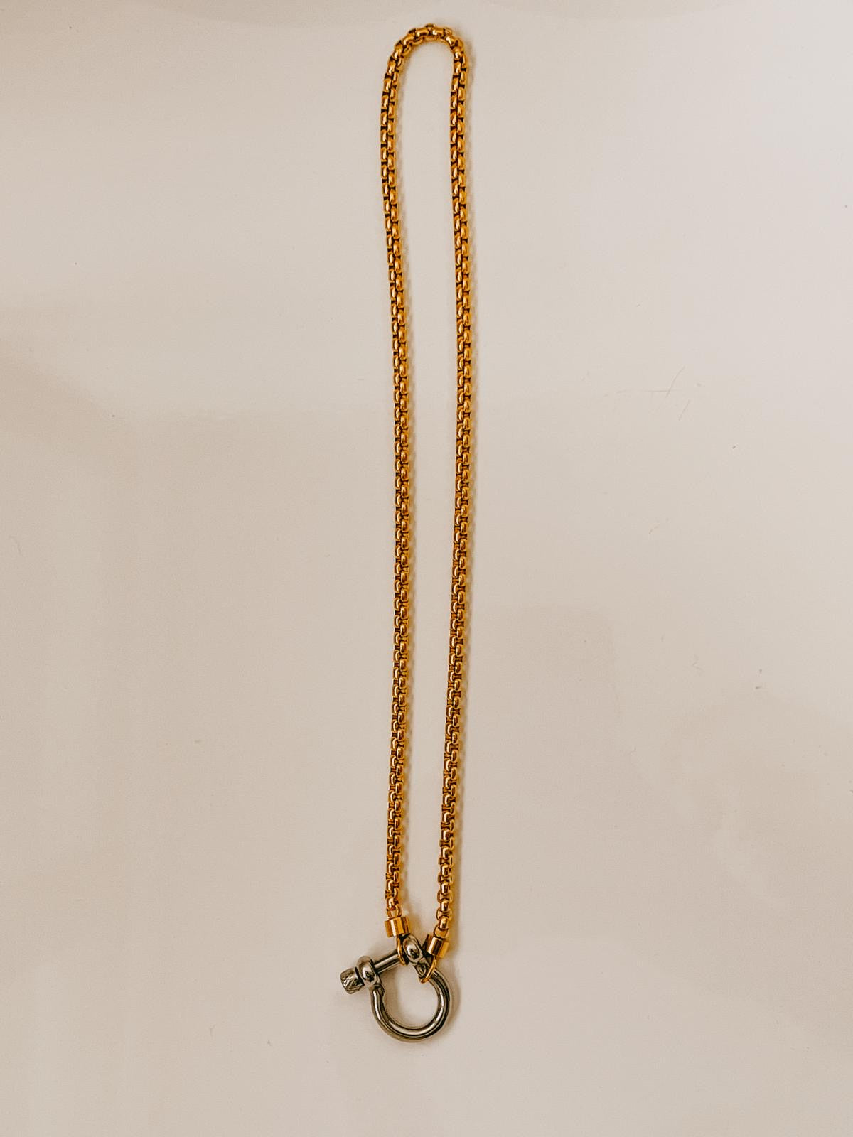 Lola Two Tones Necklace